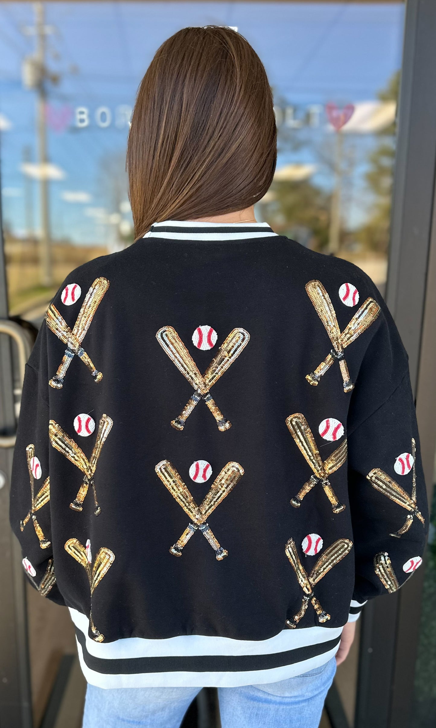 QOS BLACK BASEBALL BAT SWEATSHIRT