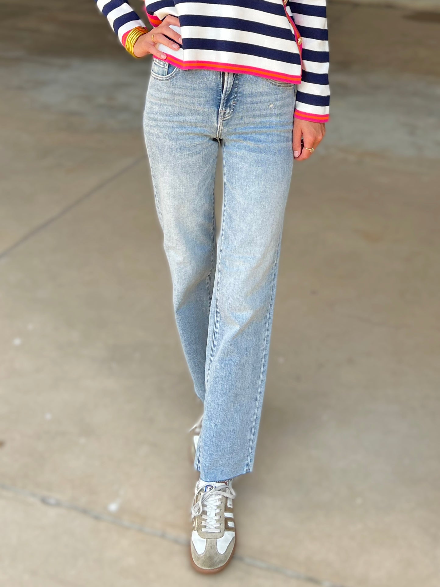 Hidden Ella HR Classic Straight Jeans