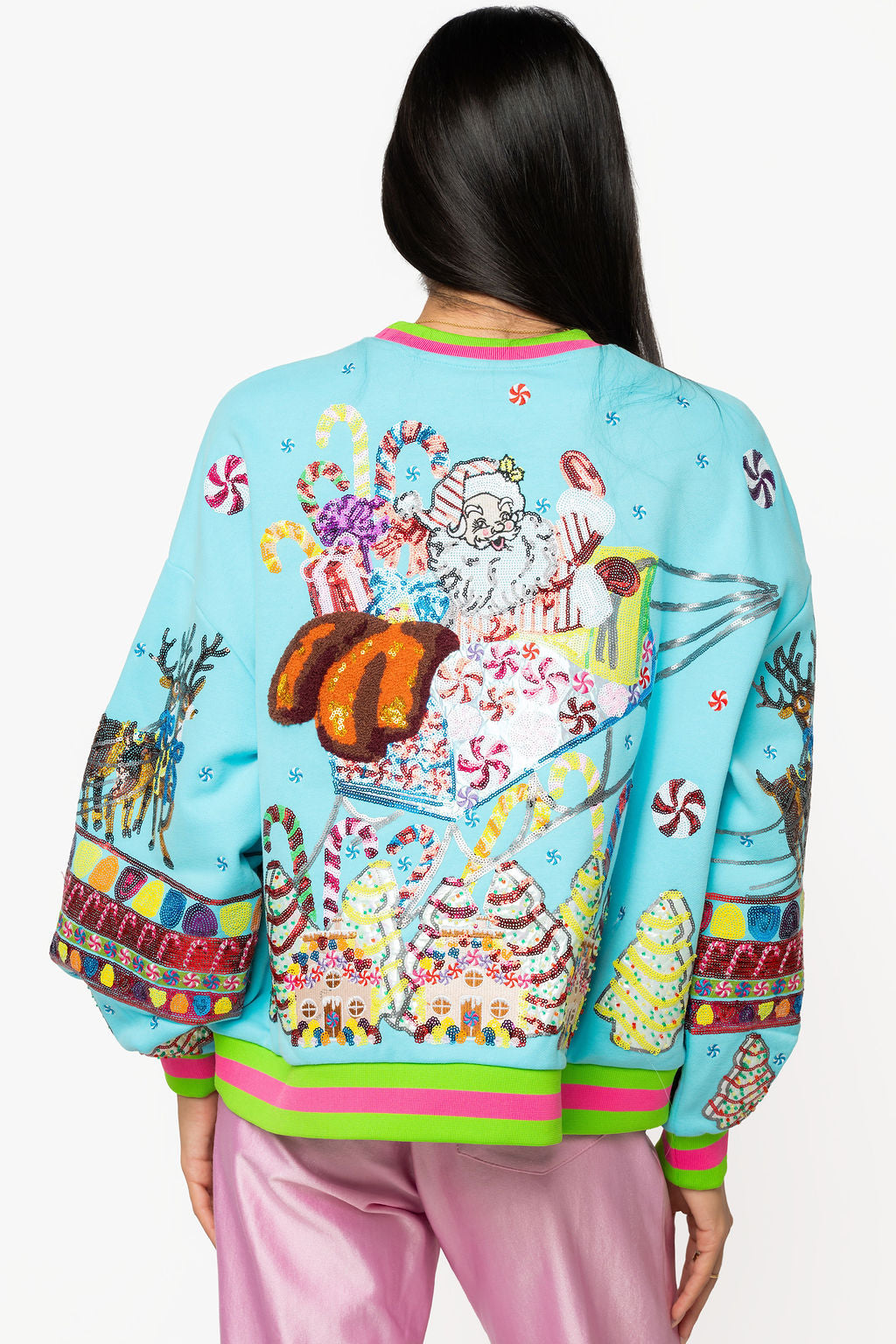 QOS Vintage Santa Gingerbread House Sweatshirt