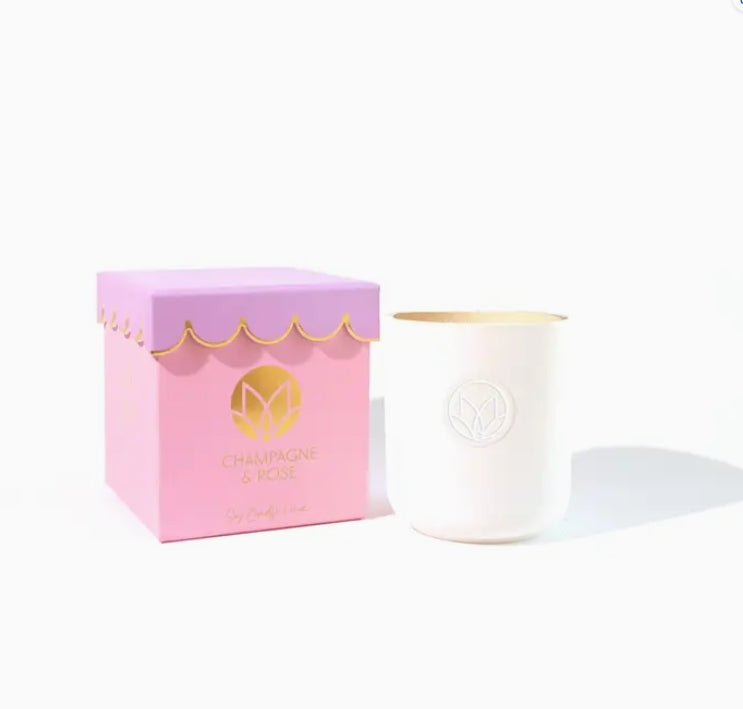 Musee Scalloped Candle