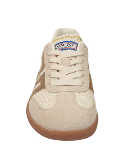 Back 70 Streetwear Iuta Sneaker in Gold