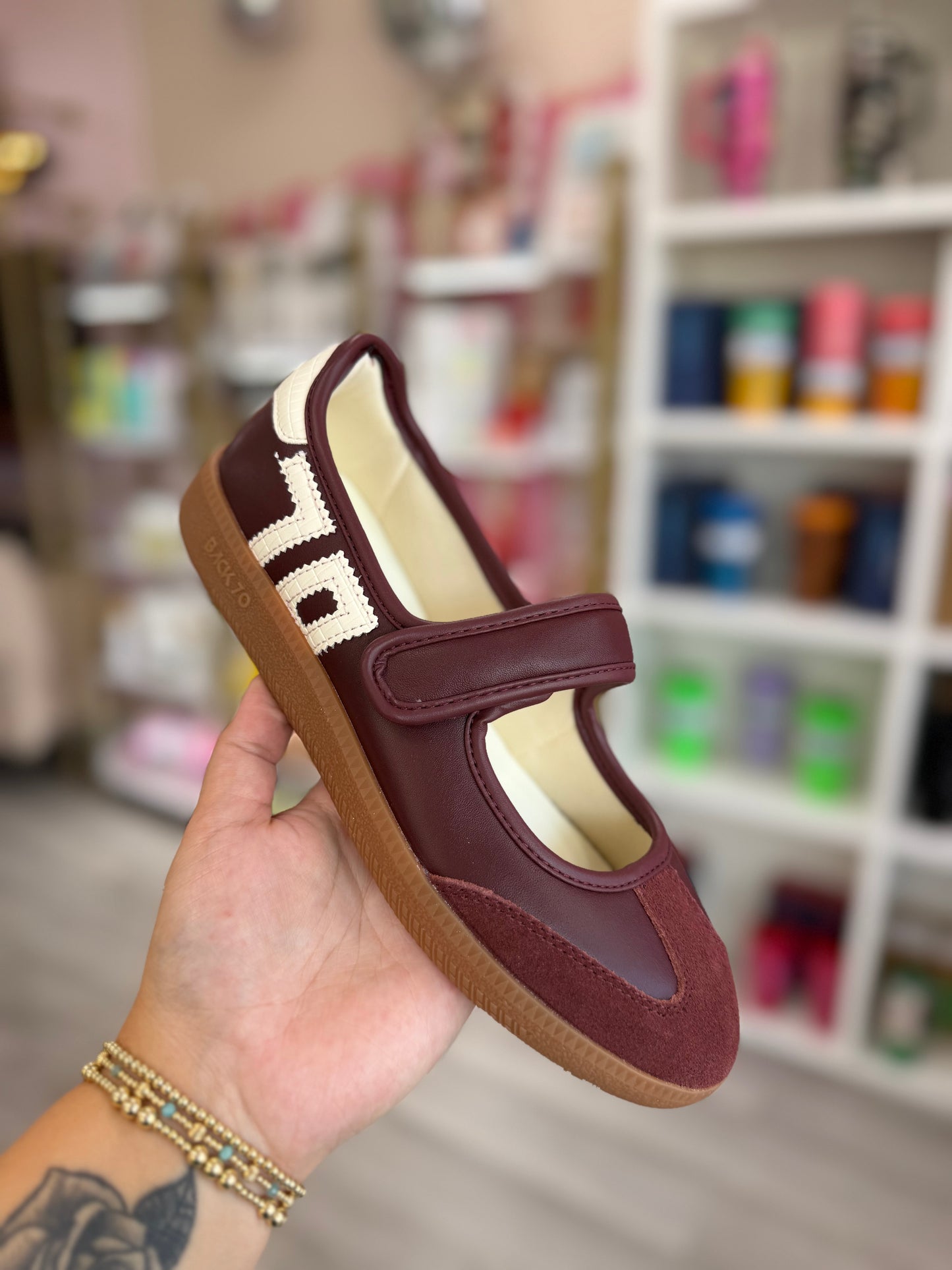 Back 70 Aya in Wine Milk