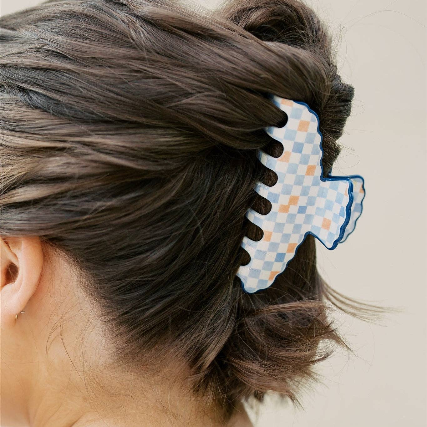 Orange and Blue Scalloped Claw Clip