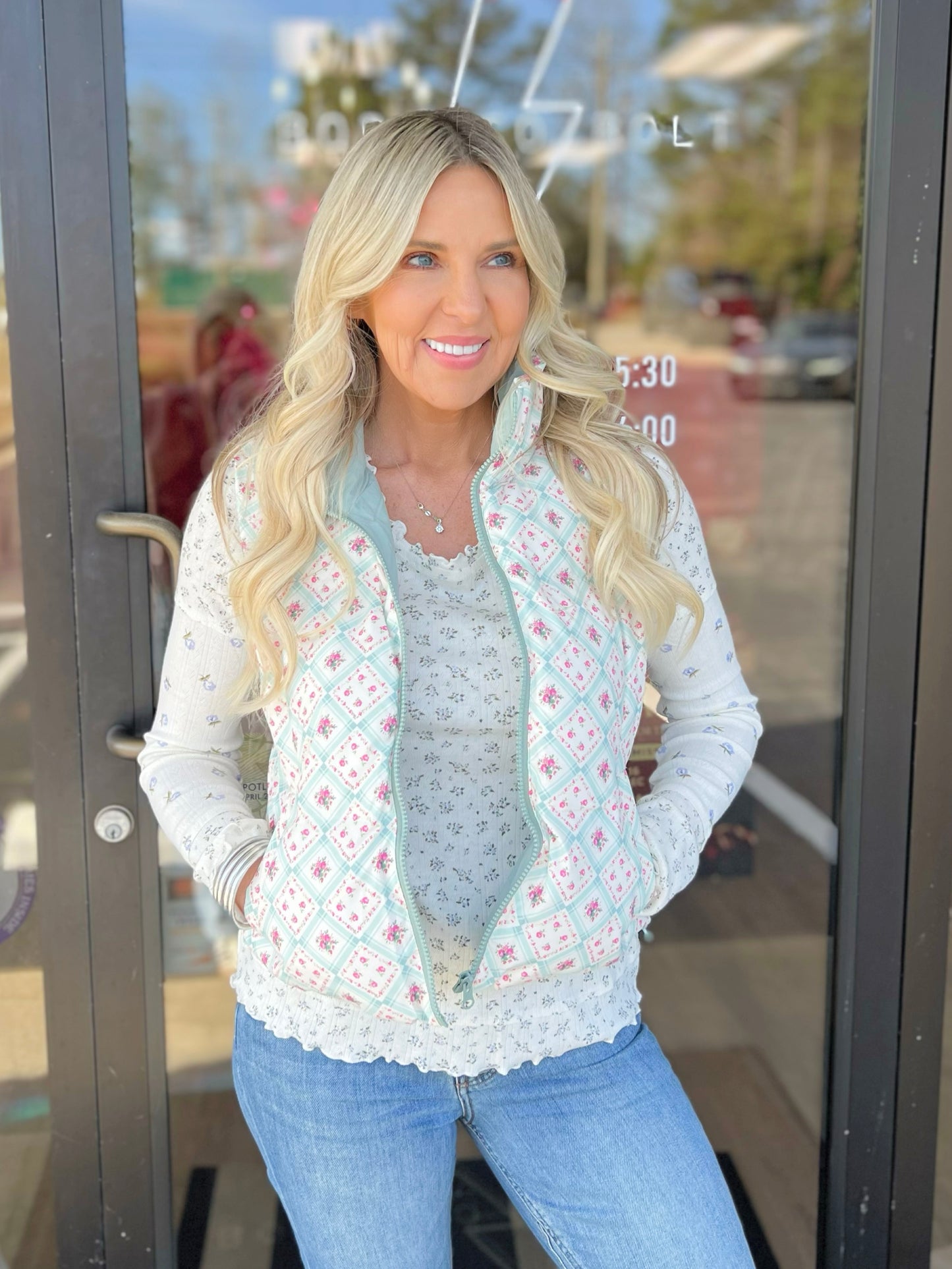 Floral Printed Cropped Puffer Vest