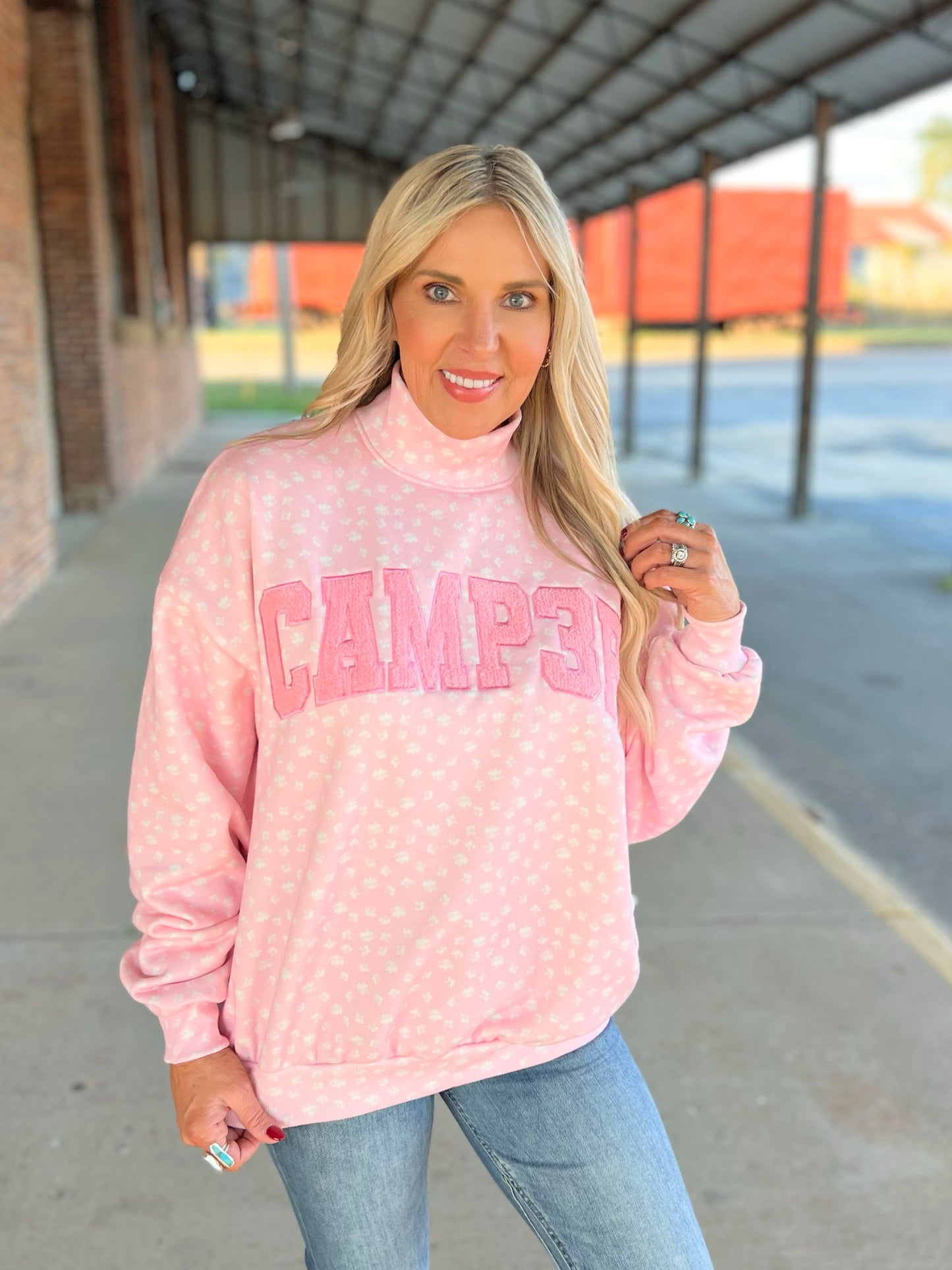 HC Ditsy Daisy Mock Neck Sweatshirt