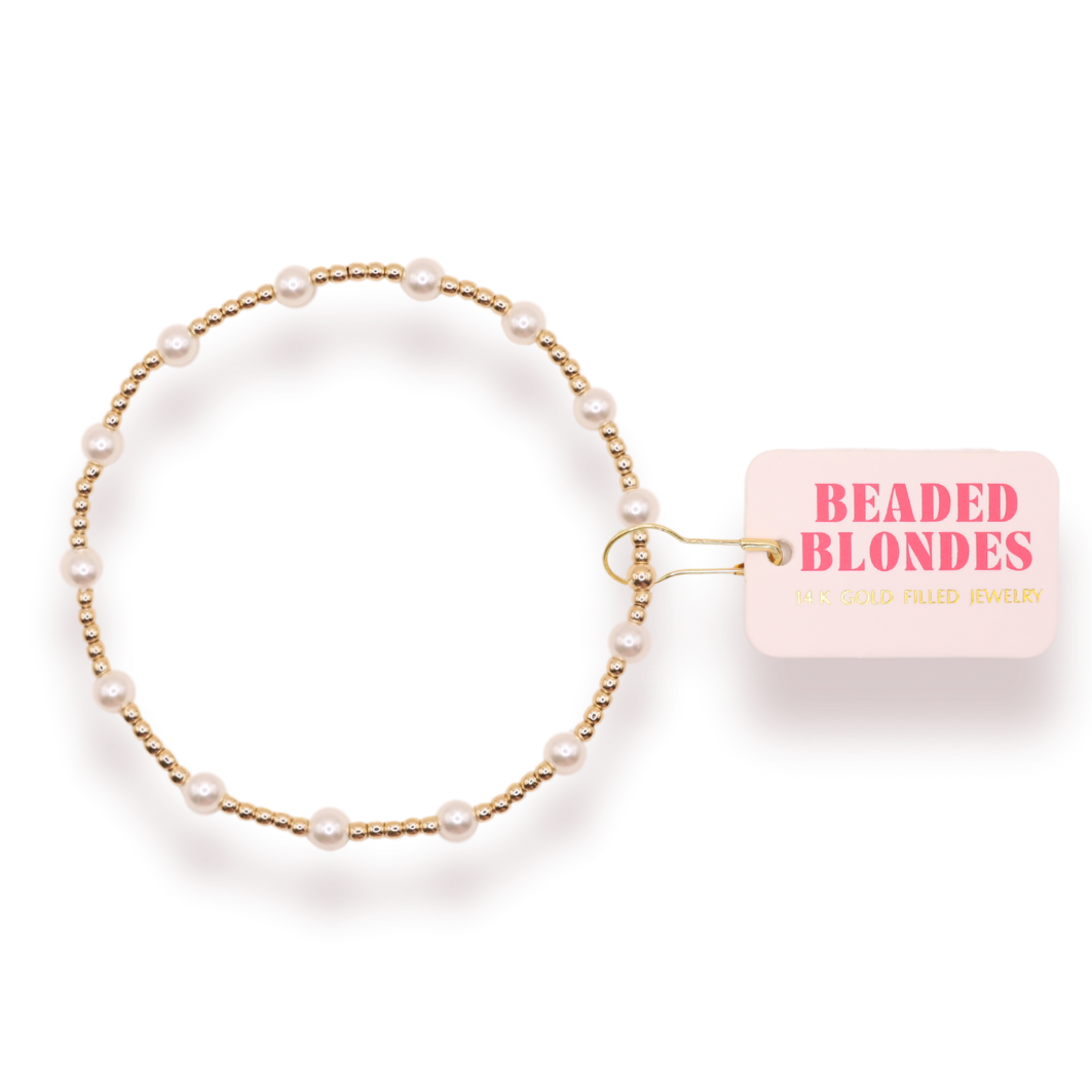 Beaded Blondes: June Pearl Bracelet