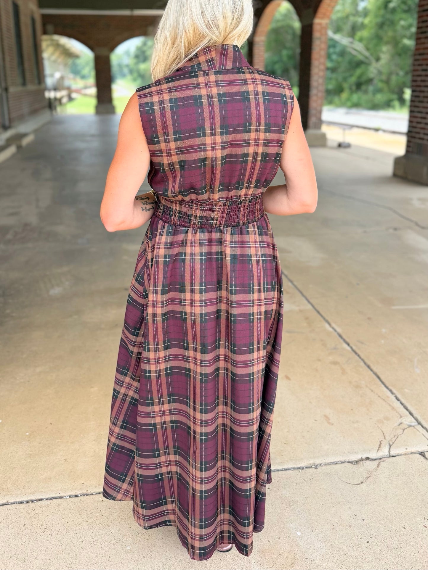 Jodi Plaid Midi Dress
