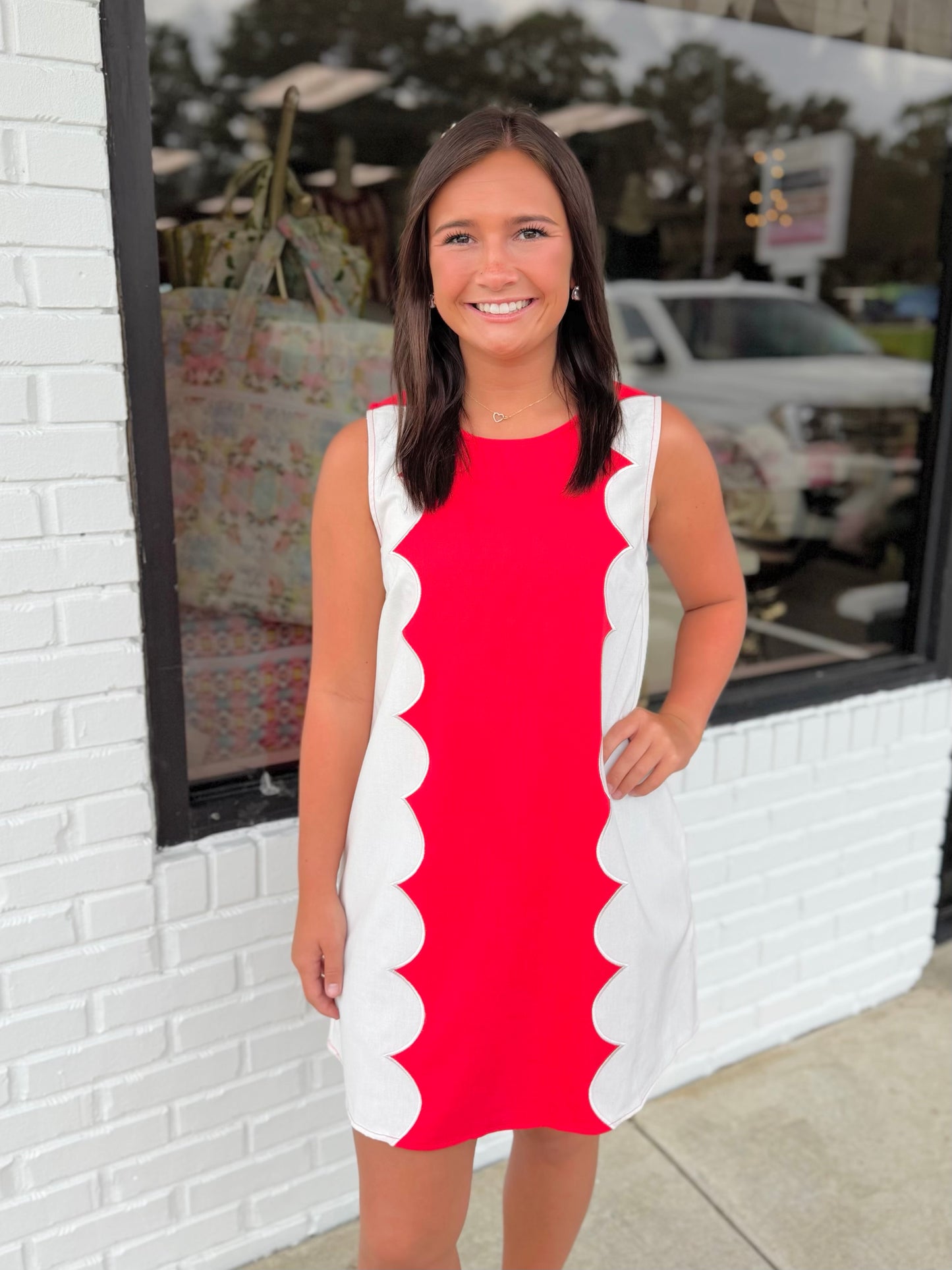 Sleeveless Scallop Dress