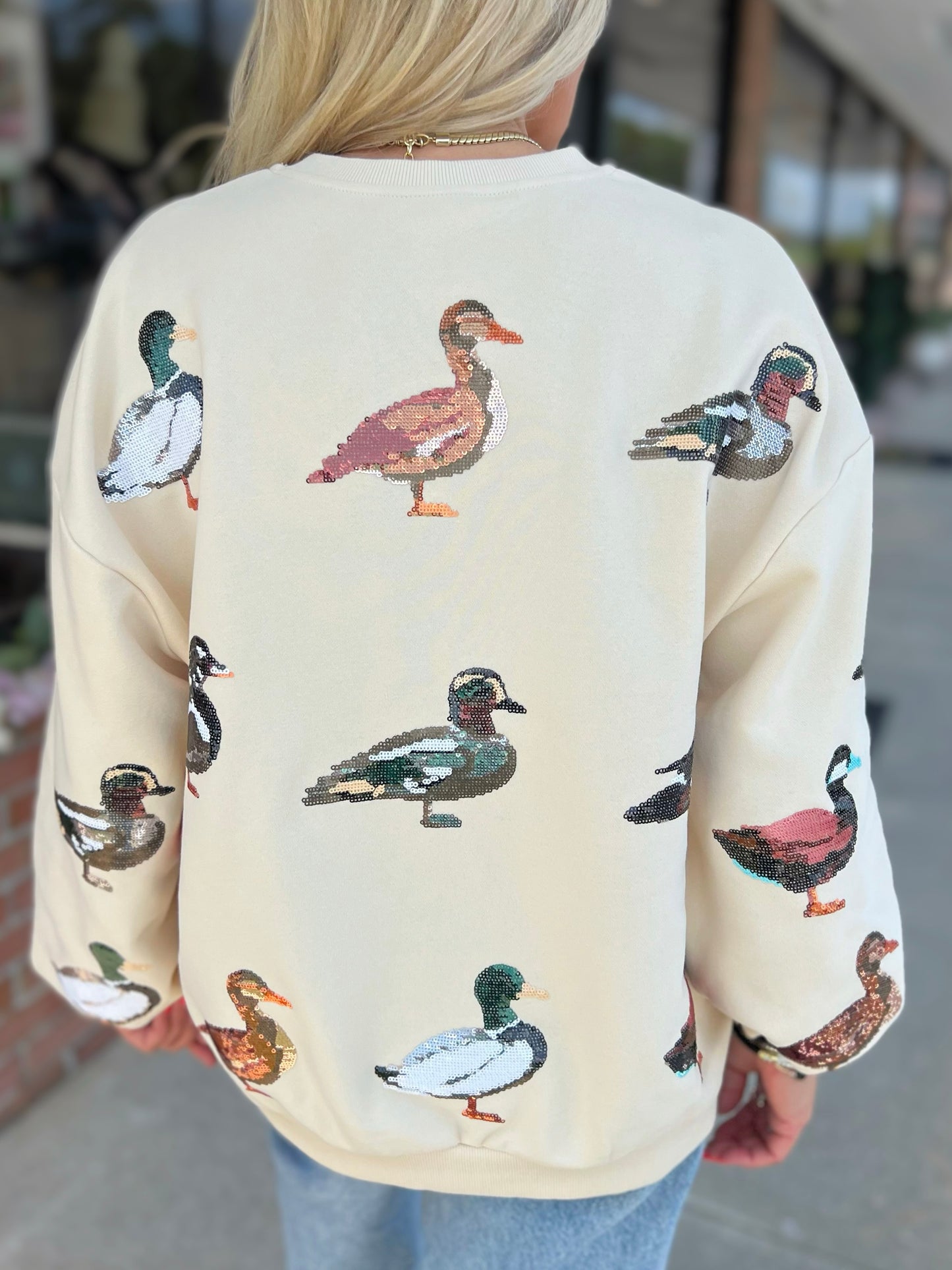 QOS Scattered Duck Sweatshirt