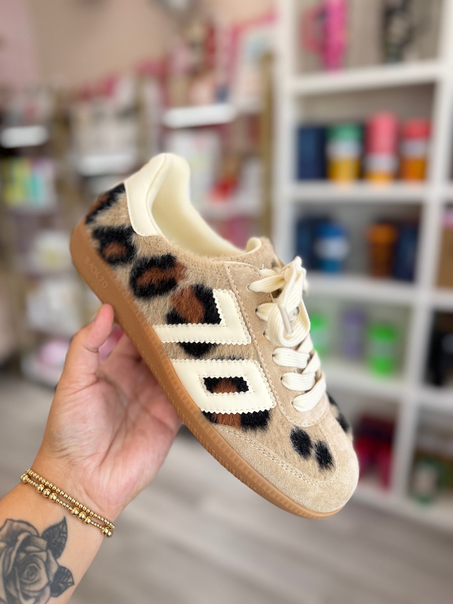 Back 70 Mohair in Camel Butter