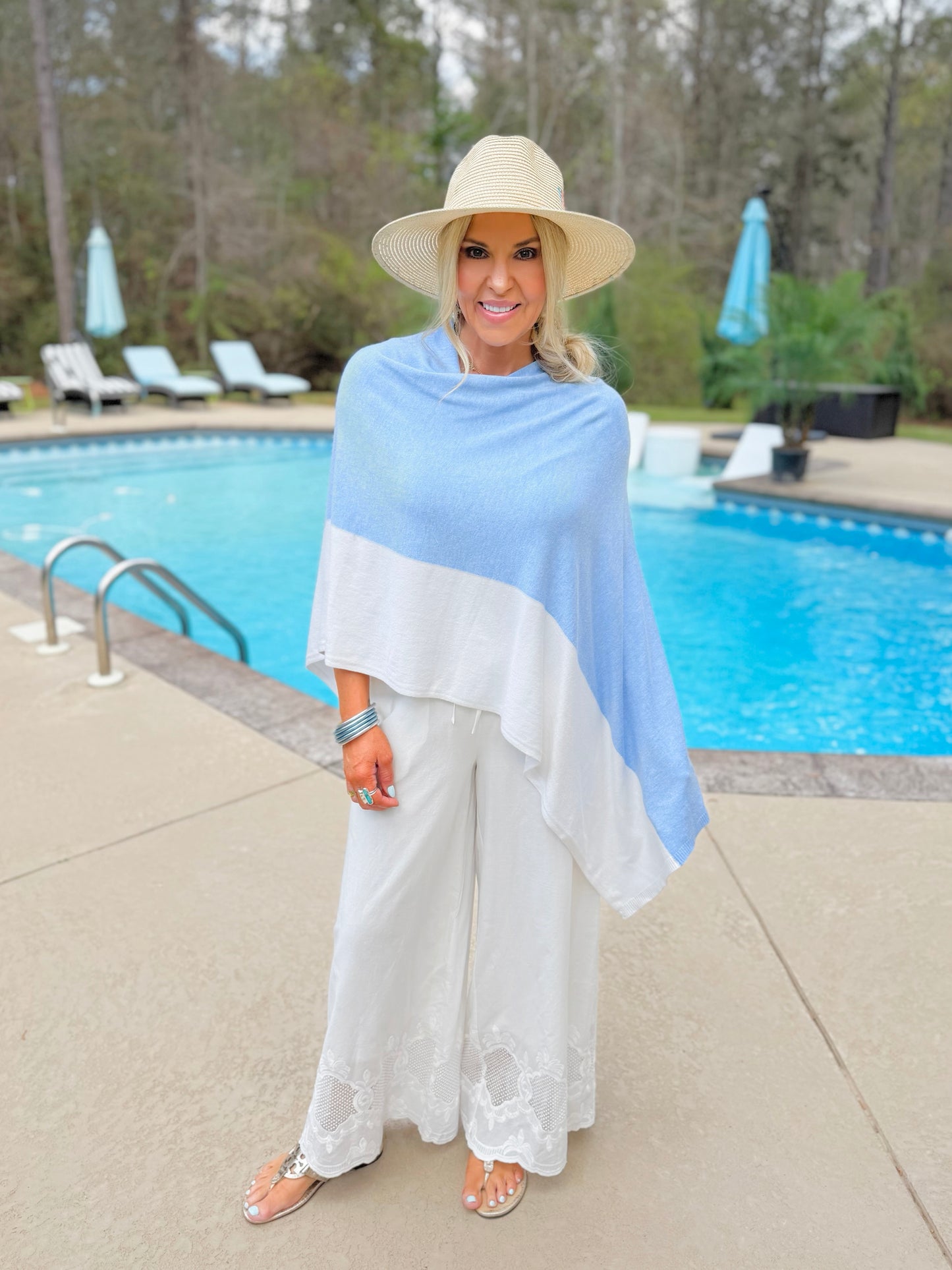 Madeleine Travel Poncho