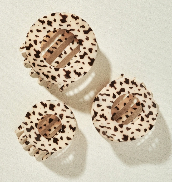 Teleties: Flat Circle Hair Clip
