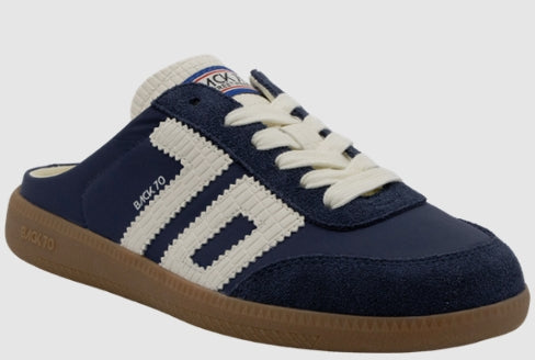 Back 70 Easter Sneaker in Navy